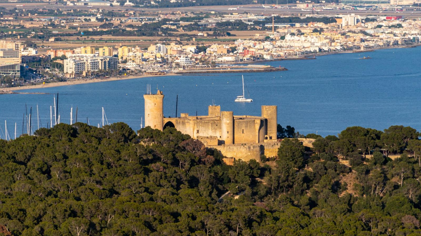 Kulturelle Ausflüge für Familien auf Mallorca: Museen & Entdeckungen